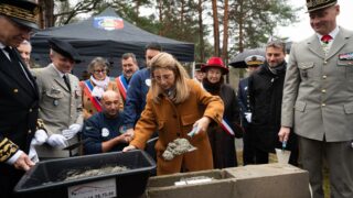 Patricia Miralles lors de la pose de la première pierre du Village des blessés au CNSD.